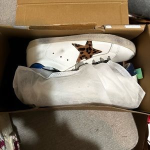 INSPIRED Golden Goose size 39